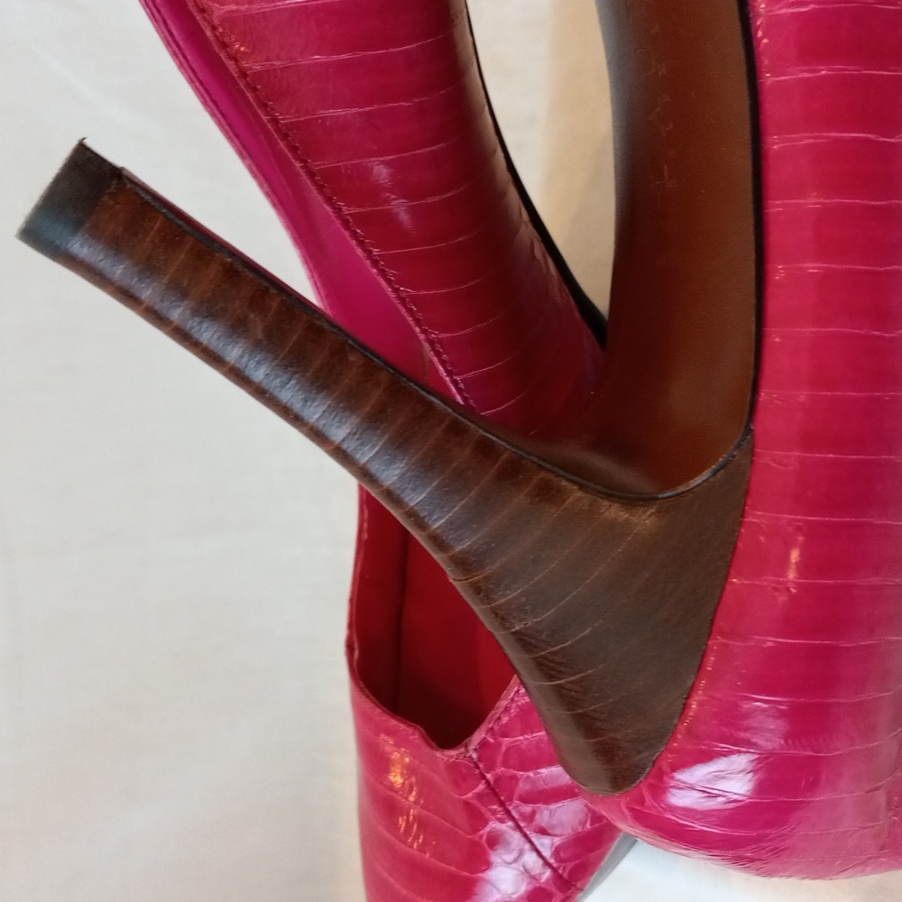 Pumps - Picture 5 of 13